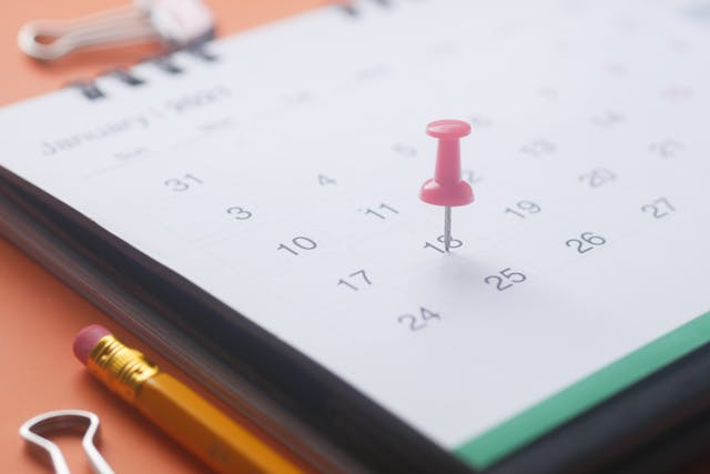 A date circled in red on a calendar